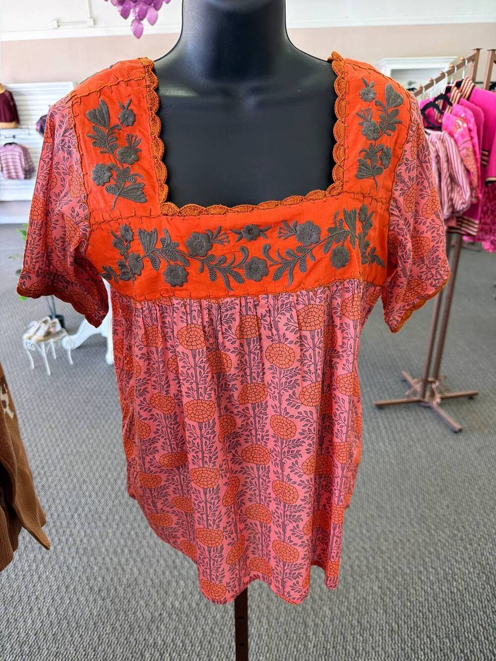 NEW IVY JANE women's dia soraya embroidered top in orange